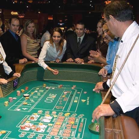 casino craps table